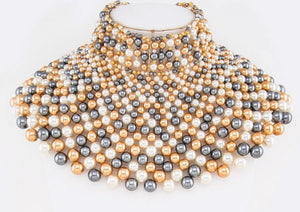 Pearly Beaded Necklace